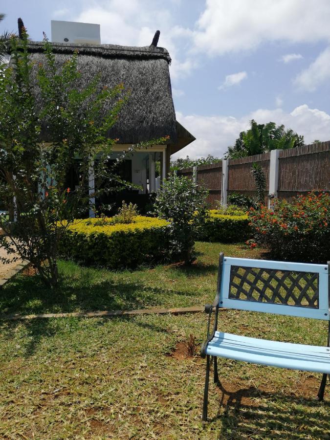 Villa Kayana Flic en Flac Bagian luar foto