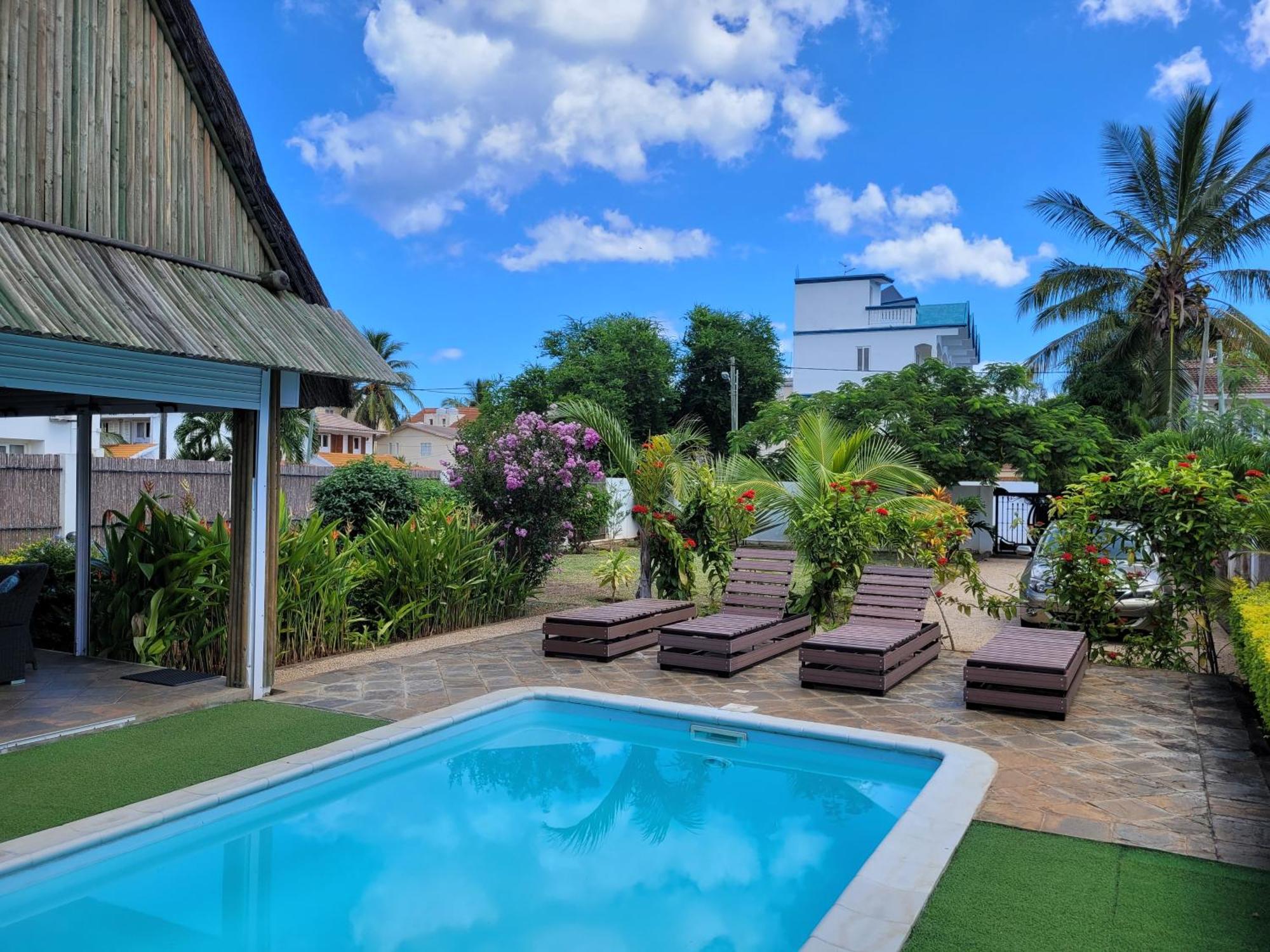 Villa Kayana Flic en Flac Bagian luar foto
