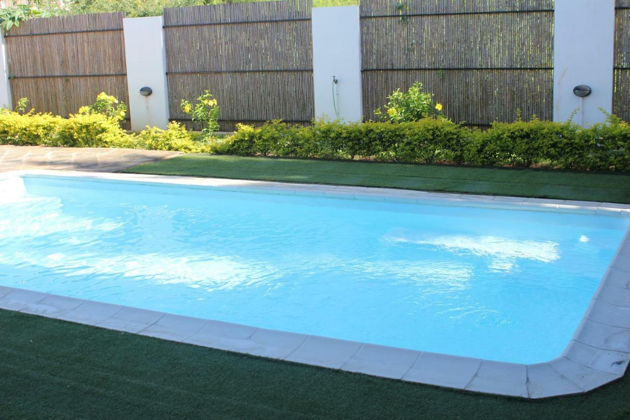 Villa Kayana Flic en Flac Bagian luar foto